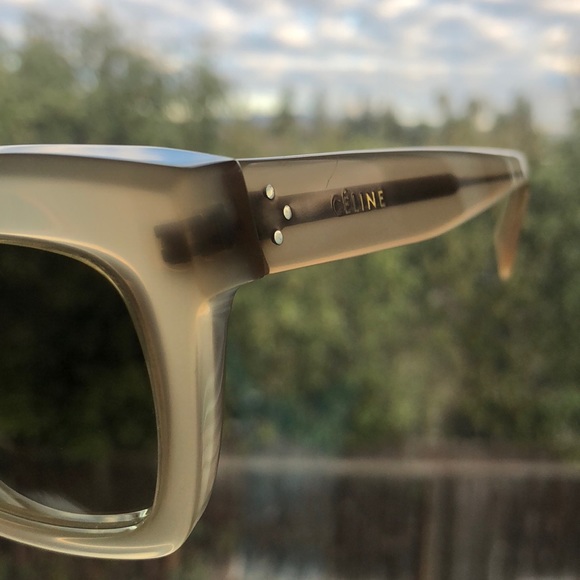 Celine sunglasses tan🥂🍾💖make an offer! - Picture 2 of 8